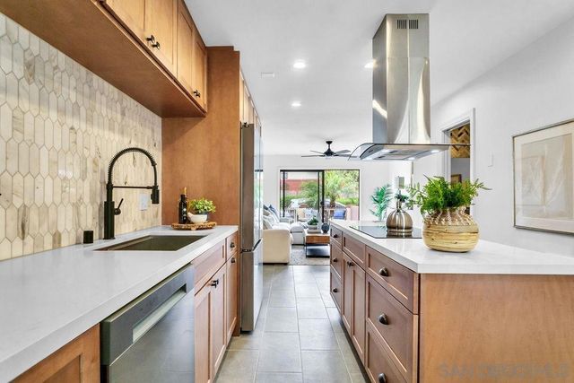 1225 Pacific Beach Dr. 1-O, San Diego, CA 92109