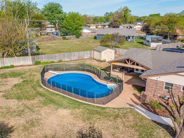 4225 Kim Drive, Del City, OK 73115