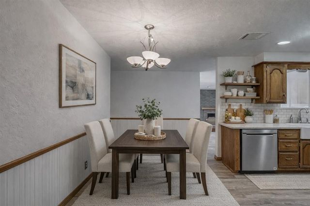 4225 Kim Drive, Del City, OK 73115