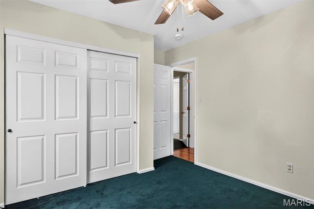 5100 Kennerly Place Drive, St Louis, MO 63128