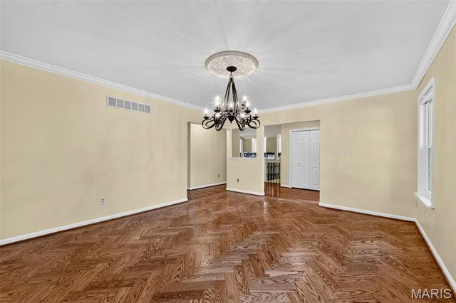 5100 Kennerly Place Drive, St Louis, MO 63128
