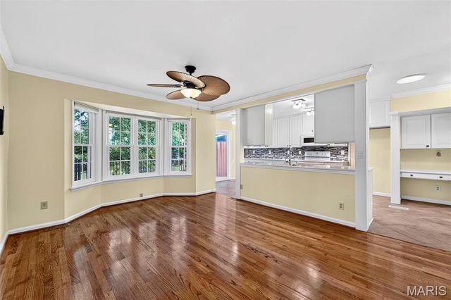 5100 Kennerly Place Drive, St Louis, MO 63128