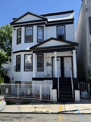 20 Montrose Ter, Irvington Twp., NJ 07111