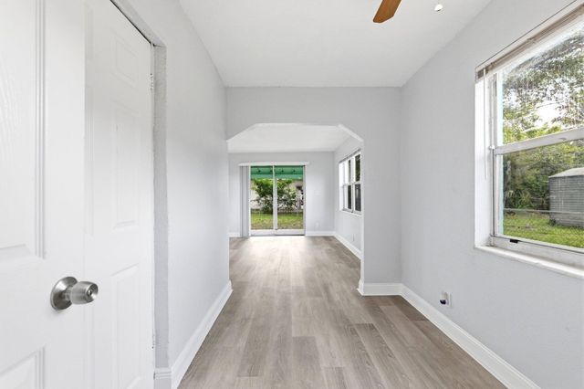 726 NW 15th Terrace, Fort Lauderdale, FL 33311