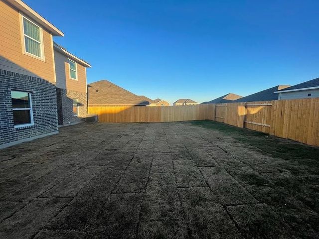 312 Lone Wolf Trail, Fort Worth, TX 76120