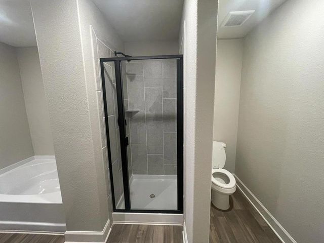 312 Lone Wolf Trail, Fort Worth, TX 76120