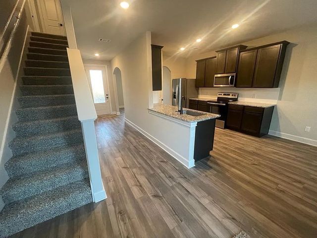 312 Lone Wolf Trail, Fort Worth, TX 76120