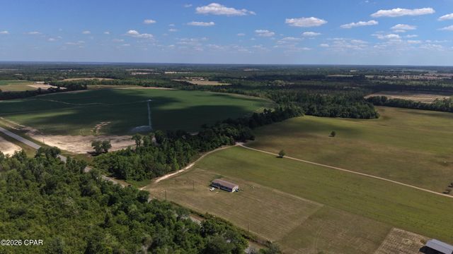 6435 Butler Road, Grand Ridge, FL 32442