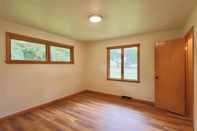 1602 South Street, Eau Claire, WI 54701