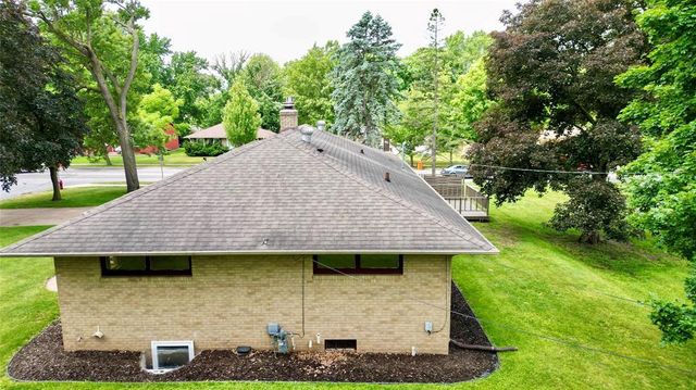 1602 South Street, Eau Claire, WI 54701