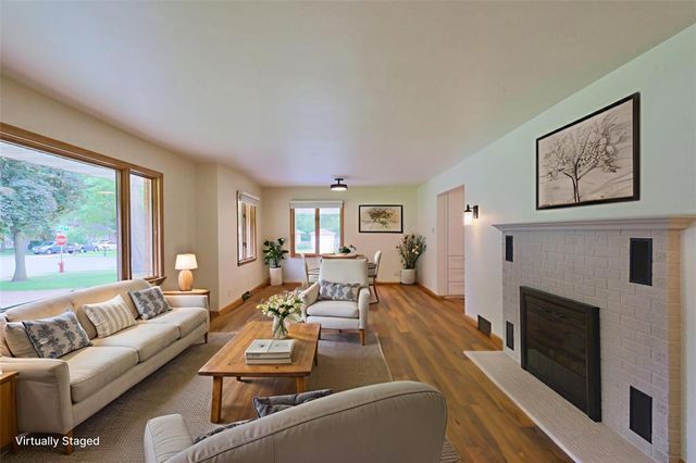 1602 South Street, Eau Claire, WI 54701