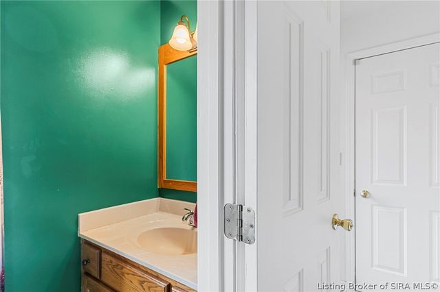 2660 N Borcherding Road, Madison, IN 47250