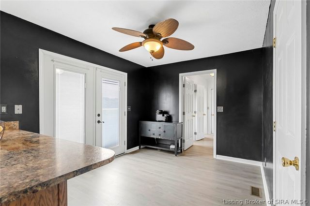 2660 N Borcherding Road, Madison, IN 47250