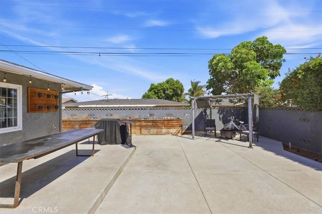 387 E Citron Street, Corona, CA 92879