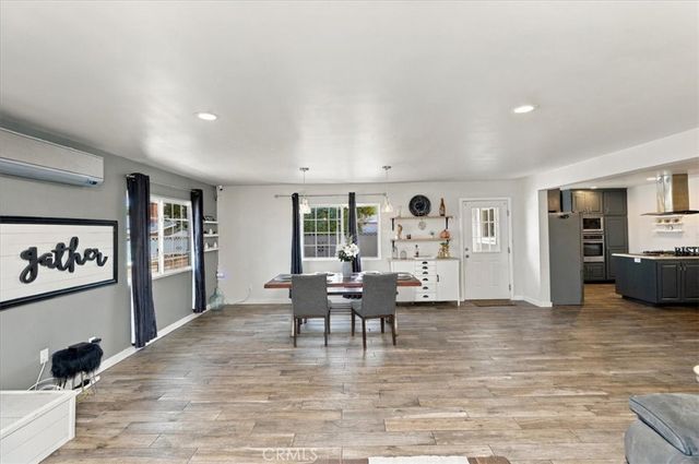 387 E Citron Street, Corona, CA 92879