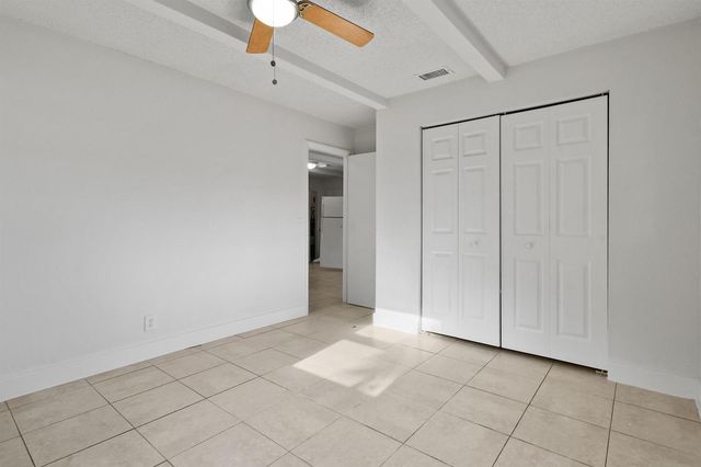 8401 SE Sunset Street, Hobe Sound, FL 33455