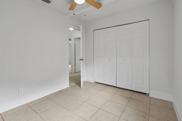 8401 SE Sunset Street, Hobe Sound, FL 33455