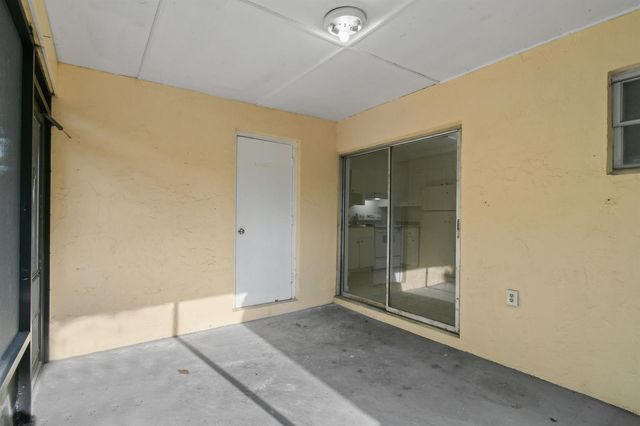 8401 SE Sunset Street, Hobe Sound, FL 33455