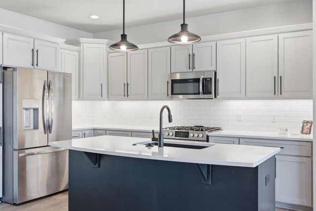 N55W20134 Magnolia LANE, Menomonee Falls, WI 53051