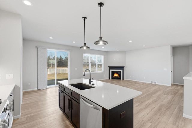 N55W20134 Magnolia LANE, Menomonee Falls, WI 53051