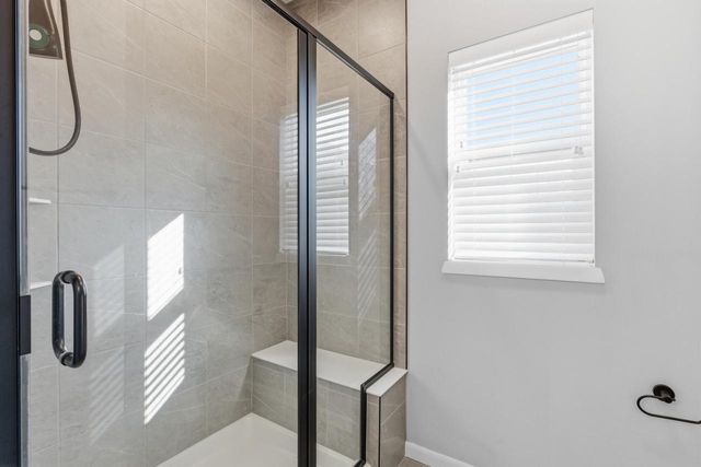 N55W20134 Magnolia LANE, Menomonee Falls, WI 53051