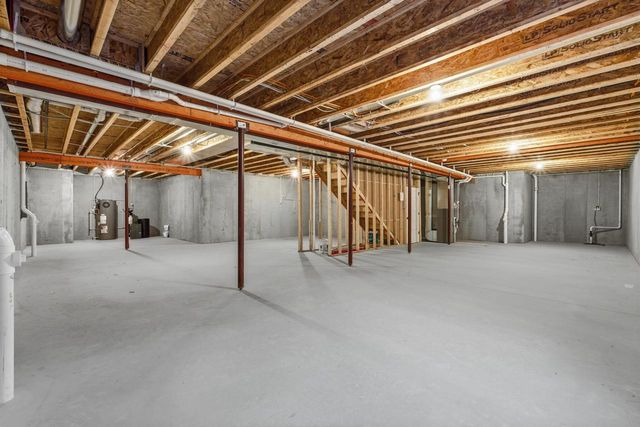 N55W20134 Magnolia LANE, Menomonee Falls, WI 53051