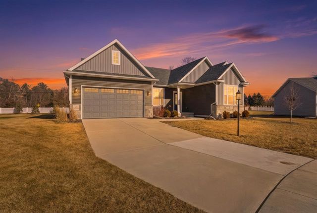 N55W20134 Magnolia LANE, Menomonee Falls, WI 53051