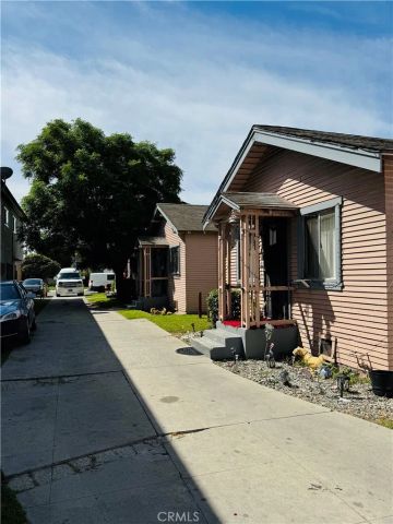 613 W 80th, Los Angeles, CA 90044