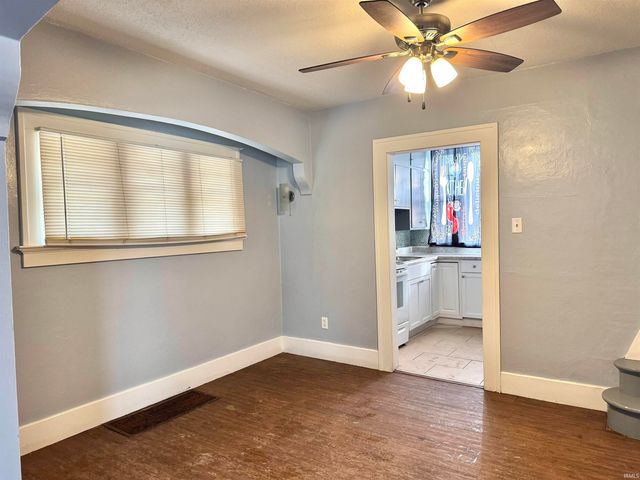 3517 Robinwood Drive, Fort Wayne, IN 46806