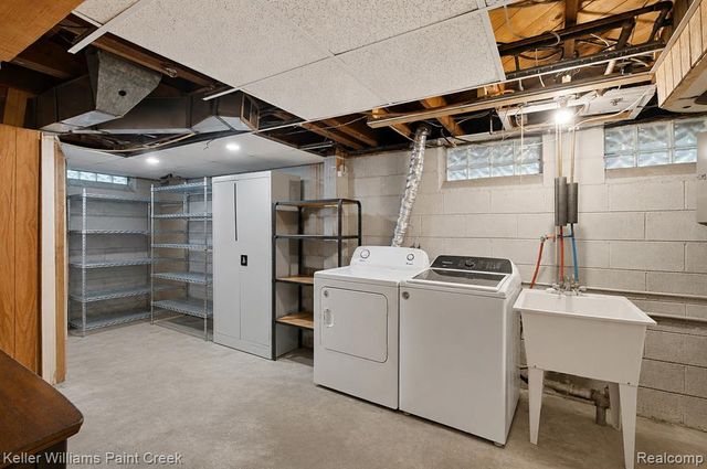 17584 Roxbury Avenue, Southfield, MI 48075
