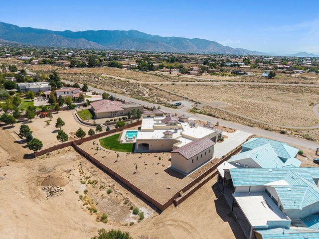 10851 Signal Avenue NE, Albuquerque, NM 87122