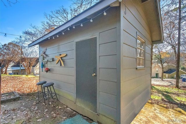 130 Beach Drive, Eclectic, AL 36024