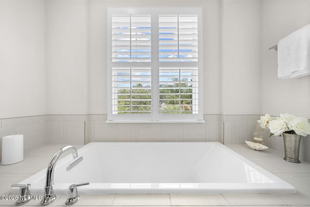 393 34TH Avenue S, Jacksonville Beach, FL 32250