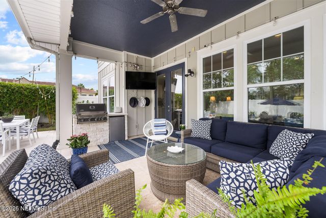 393 34TH Avenue S, Jacksonville Beach, FL 32250