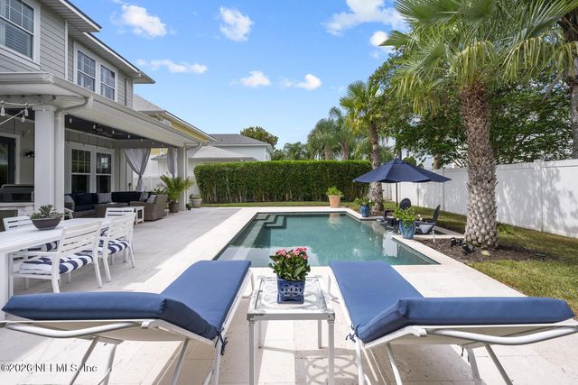 393 34TH Avenue S, Jacksonville Beach, FL 32250