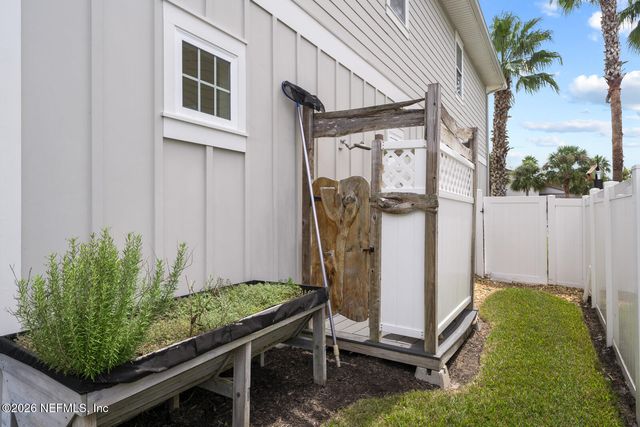 393 34TH Avenue S, Jacksonville Beach, FL 32250