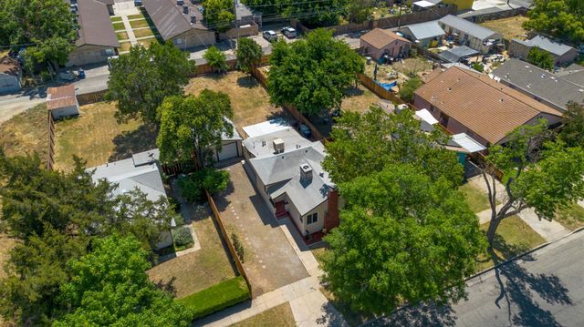 632 W 25th St, Merced, CA 95340