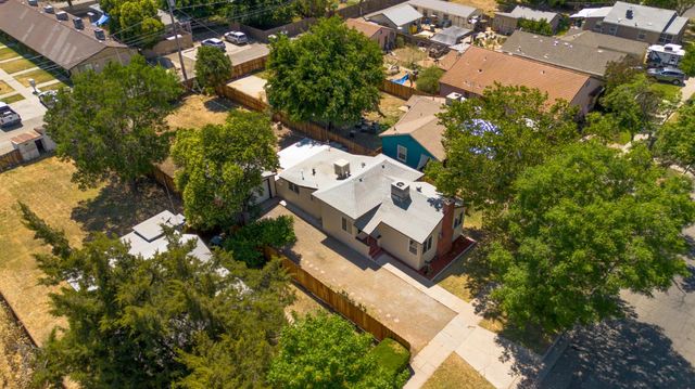 632 W 25th St, Merced, CA 95340