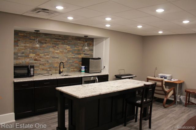 1500 MCLEAN Avenue, Royal Oak, MI 48067