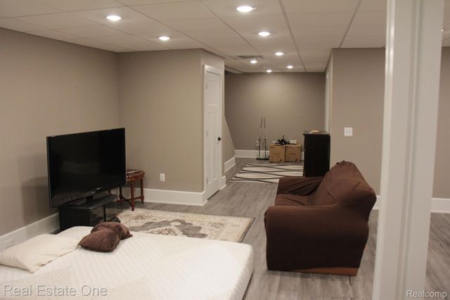 1500 MCLEAN Avenue, Royal Oak, MI 48067