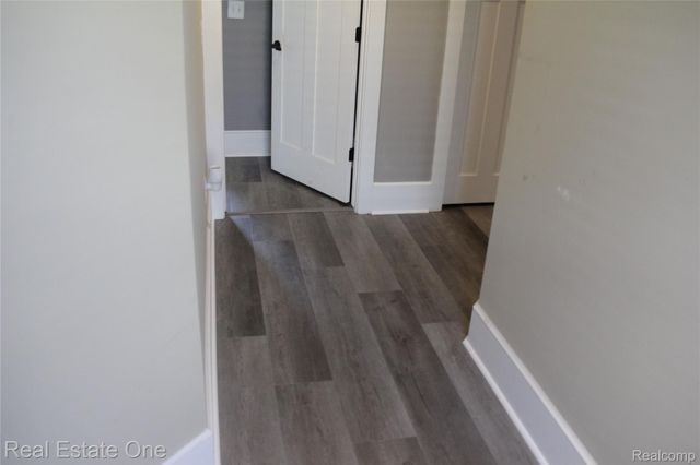1500 MCLEAN Avenue, Royal Oak, MI 48067