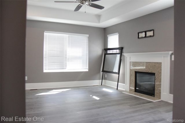 1500 MCLEAN Avenue, Royal Oak, MI 48067