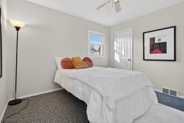 53 Patricia Pl, Clifton City, NJ 07012