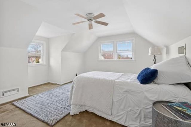 53 Patricia Pl, Clifton City, NJ 07012