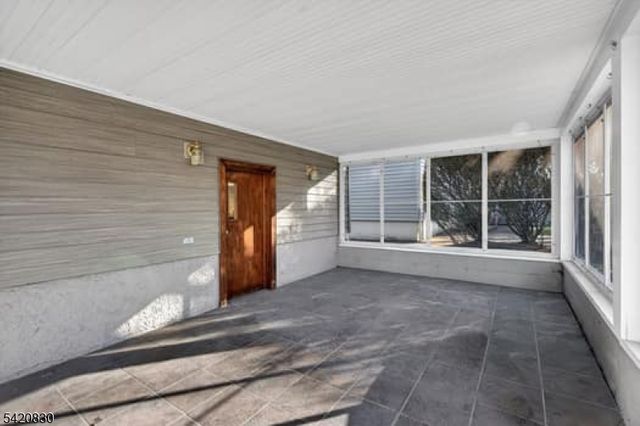 53 Patricia Pl, Clifton City, NJ 07012