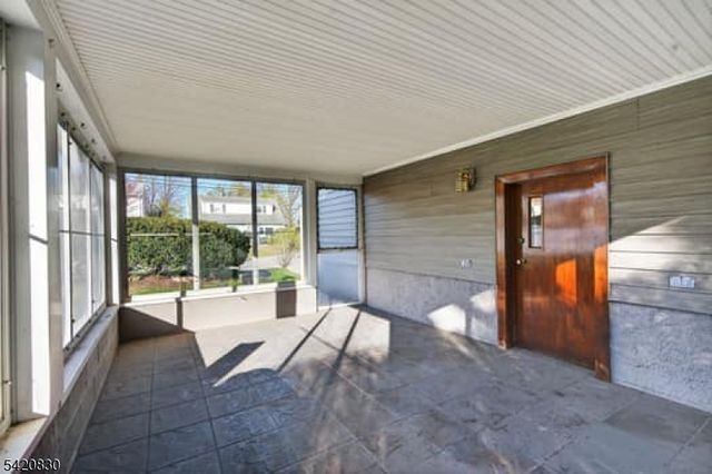 53 Patricia Pl, Clifton City, NJ 07012