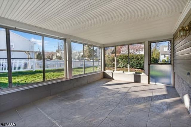 53 Patricia Pl, Clifton City, NJ 07012