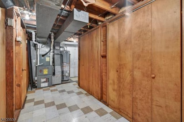 53 Patricia Pl, Clifton City, NJ 07012