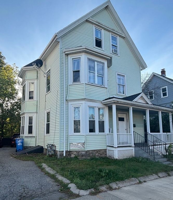 240 River St, Waltham, MA 02453