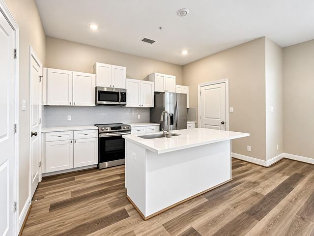 504 Nursery Road 3202, The Woodlands, TX 77380